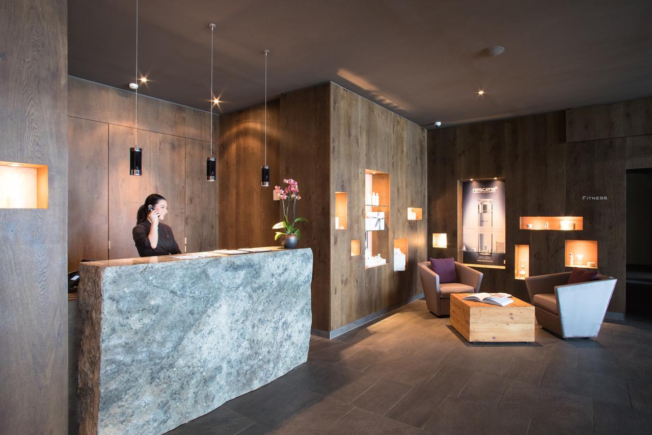 Crans Ambassador Hotel Luaran gambar