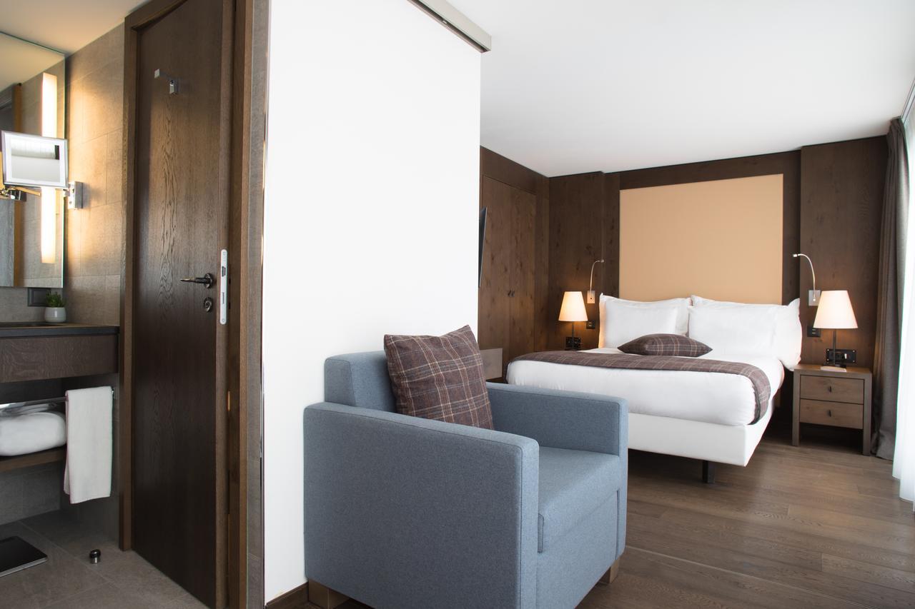 Crans Ambassador Hotel Bilik gambar